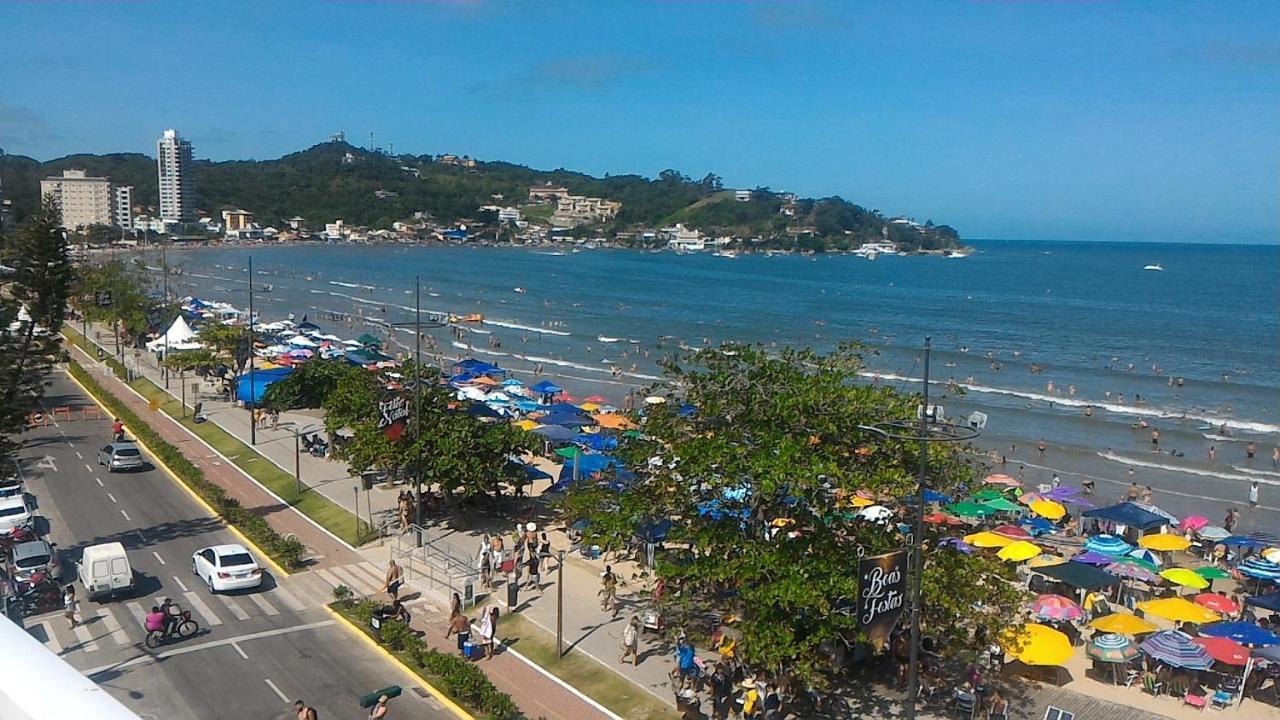 Apartamento De Cobertura Frente Para O Mar Itapema Exterior foto