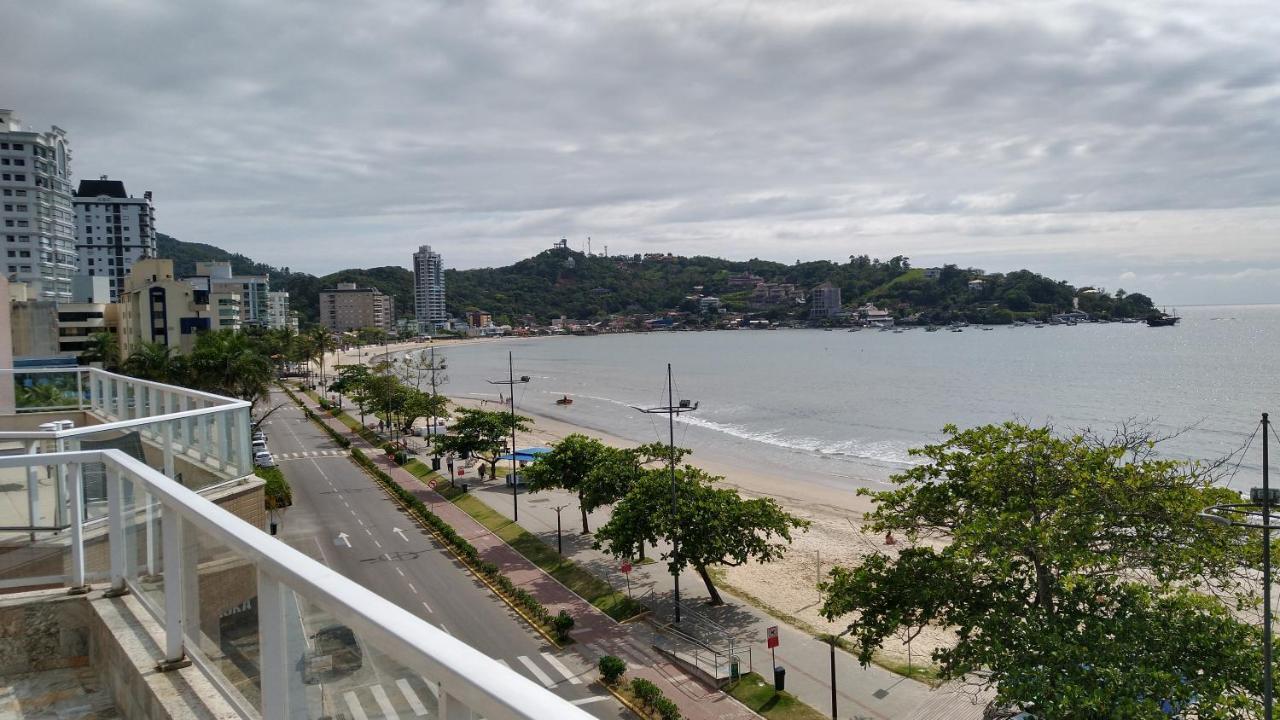Apartamento De Cobertura Frente Para O Mar Itapema Exterior foto